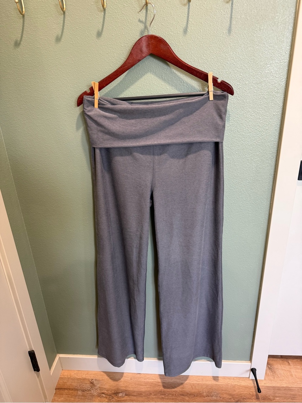 Beyond Yoga Grey Wide-Leg Fold-Over Waist Pants